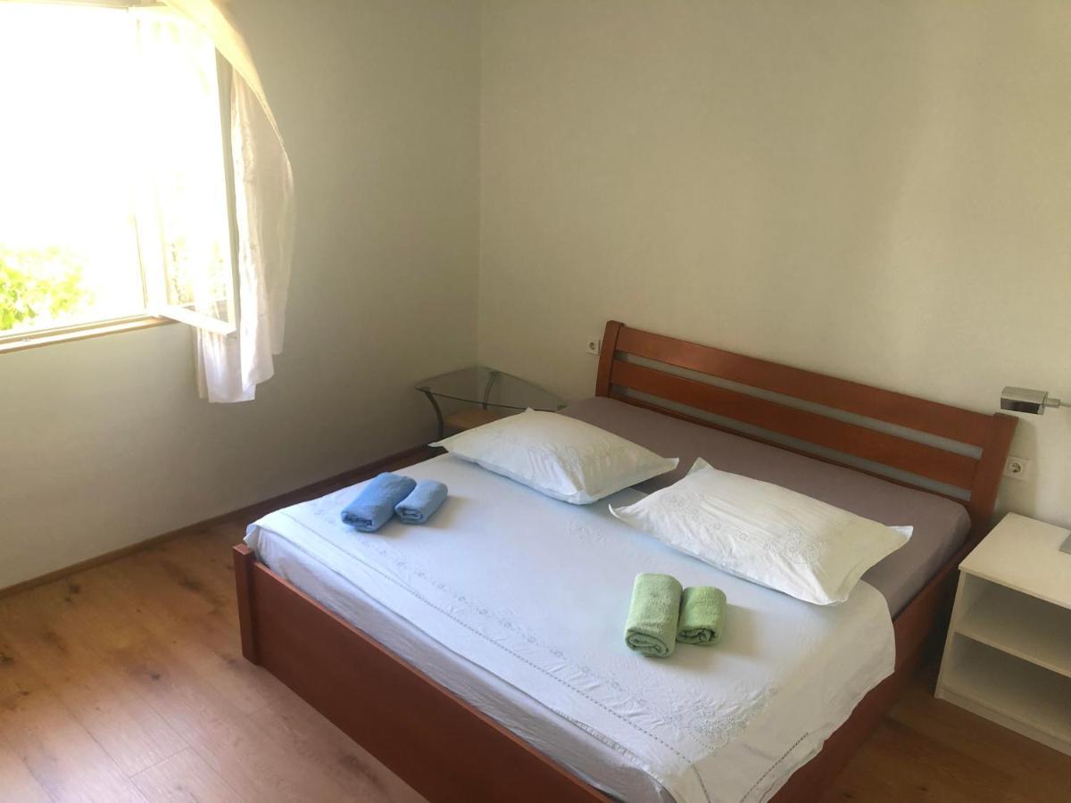 Garden Apartman Сплит Екстериор снимка
