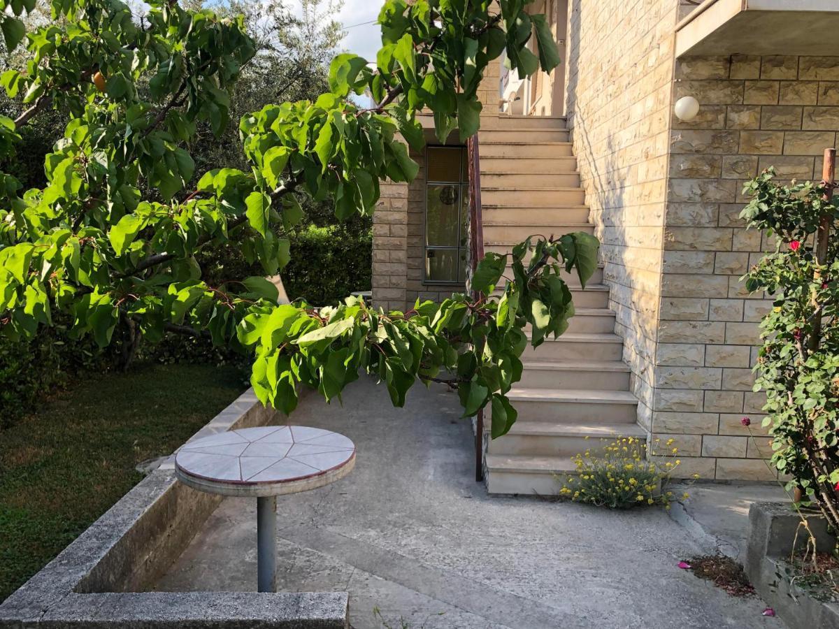 Garden Apartman Сплит Екстериор снимка